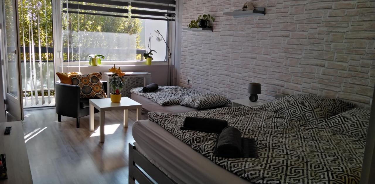 Baross Apartman Капошвар Экстерьер фото